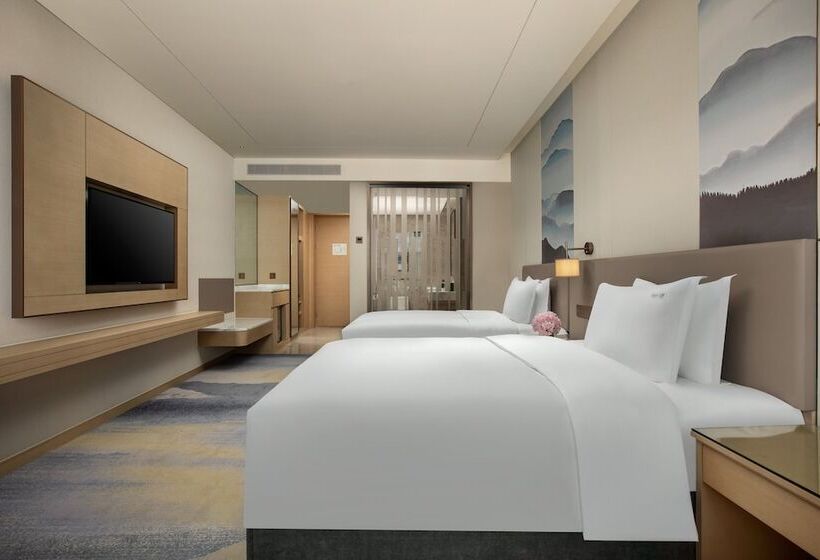 Pokój Standard Widok Góry, Holiday Inn Xining Datong, An Ihg