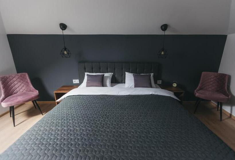 带1个卧室的公寓, City Centar House