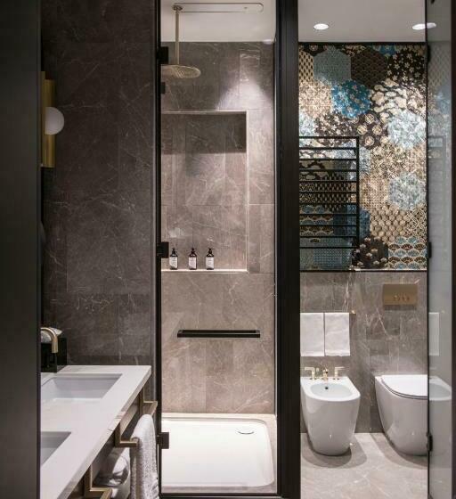 اتاق لوکس, Umilta 36