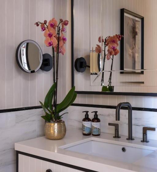 آپارتمان 1 خوابه, Umilta 36