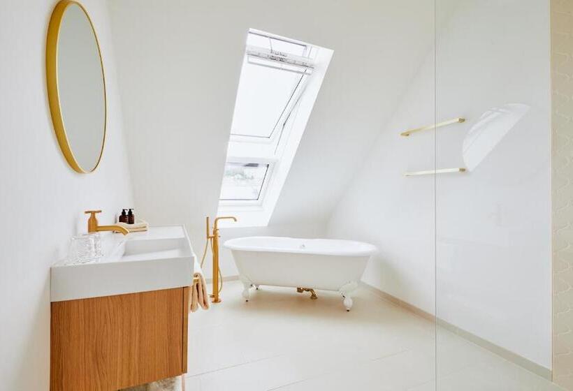 스탠다드 룸, Boutiquehotel Zum Goldenen Hirschen