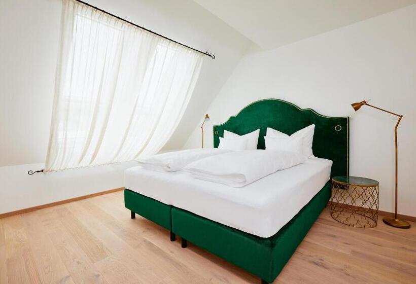 스탠다드 룸, Boutiquehotel Zum Goldenen Hirschen