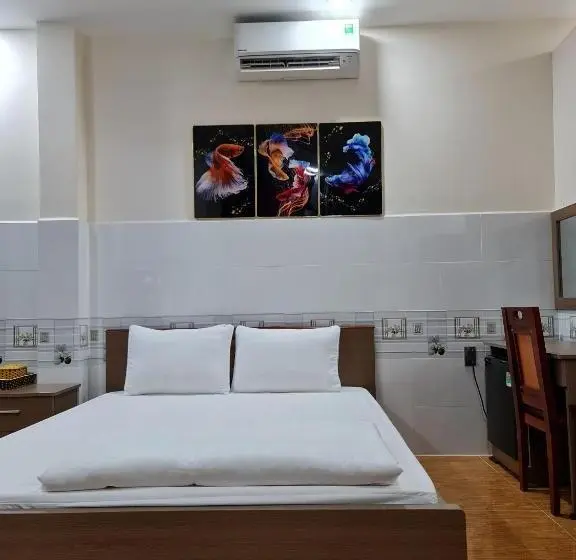 اتاق استاندارد با تخت بزرگ, Khách Sạn Cốc Cốc