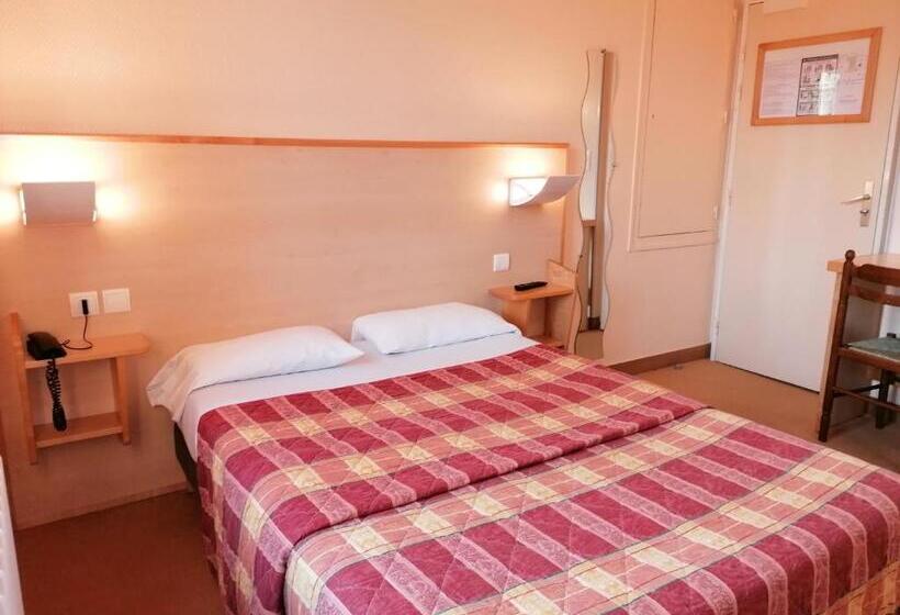 غرفة قياسية, Les Charmilles