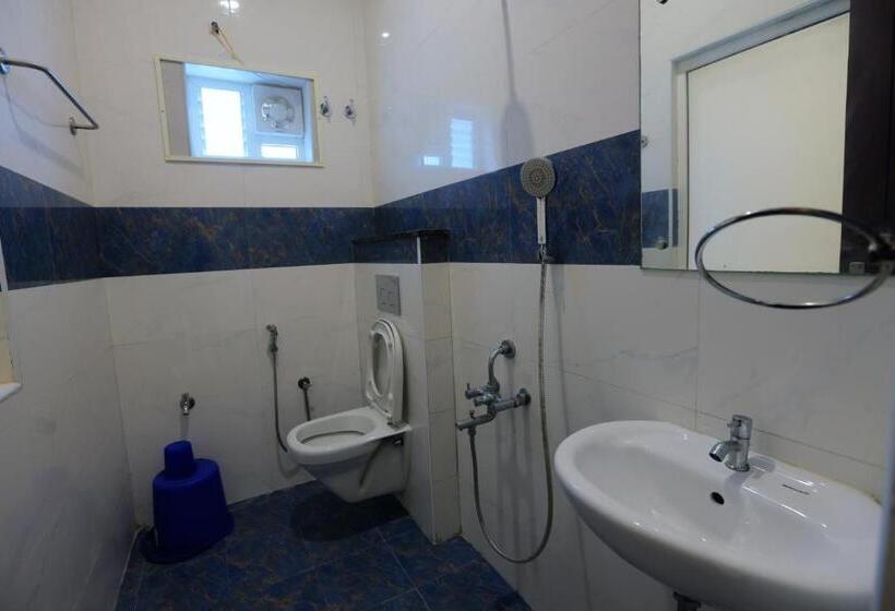 חדר דחוקס עם מיטת קינג, Thiru Pavilion Retreat