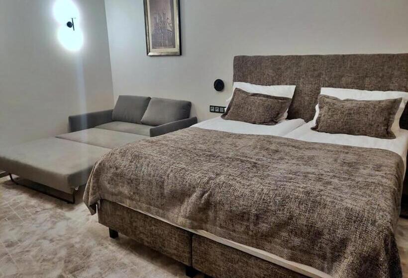 اتاق سوپریور خانوادگی, Vvinn