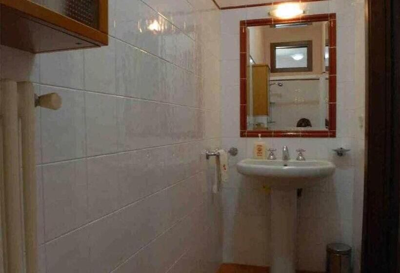 آپارتمان 1 خوابه با تراس, Agriturismo Podere Santa Virginia