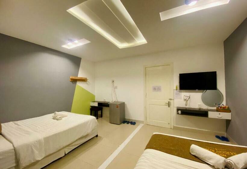 Standard Room, Saigon Rose