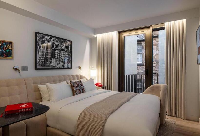 اتاق استاندارد با تخت بزرگ, Virgin Hotels Edinburgh