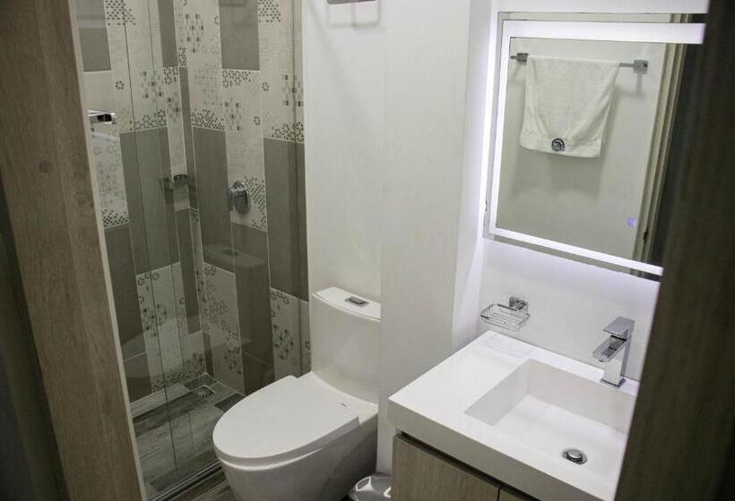 豪华房间, Wayra Club