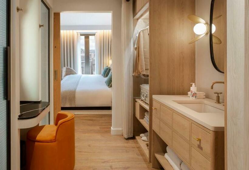 اتاق استاندارد با تخت بزرگ, Virgin Hotels Edinburgh