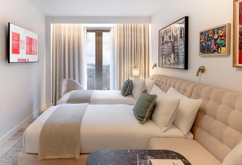 اتاق استاندارد, Virgin Hotels Edinburgh