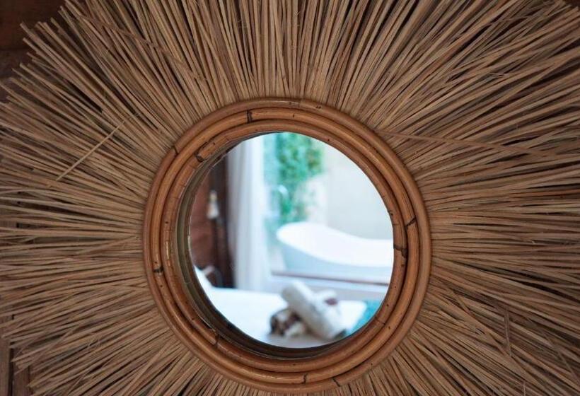 Номер Deluxe, La Siesta Bungalows Only Adults