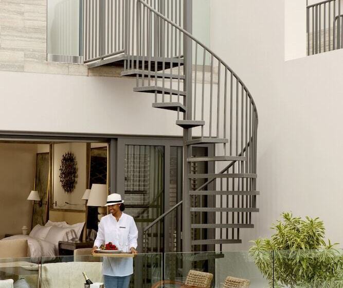 سوییت با چشم‌انداز دریا, Four Seasons Resort And Residences Anguilla