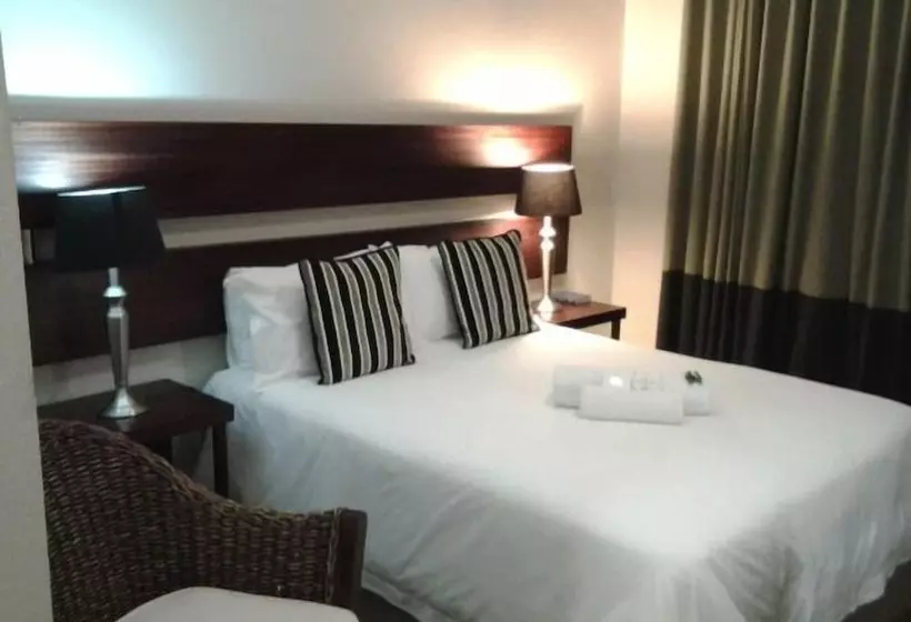 اتاق راحتی, Belmont Guest House