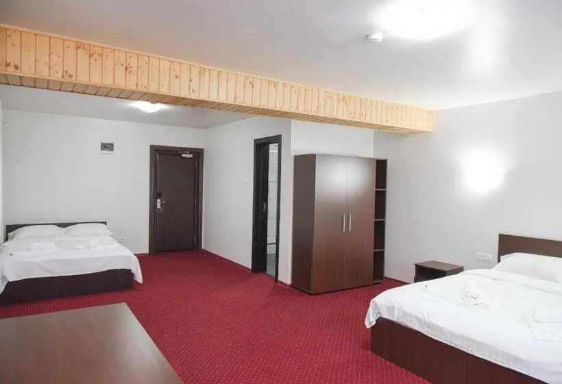 デラックスの４人部屋, Seven Inn