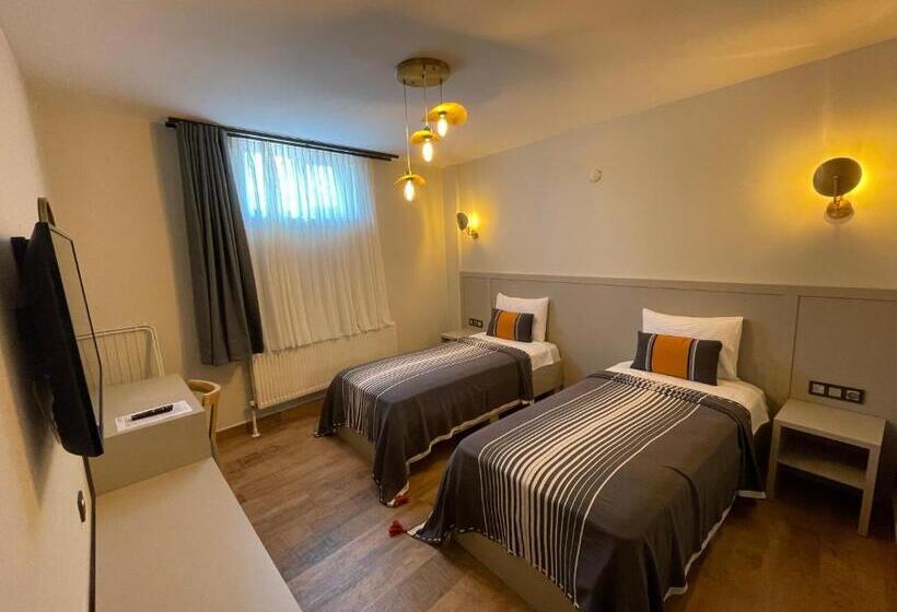 اتاق اکونومی, Oikos Bozcaada