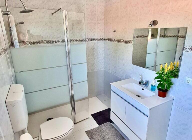 Comfort Triple Room, Moro S Friends House   Cascais