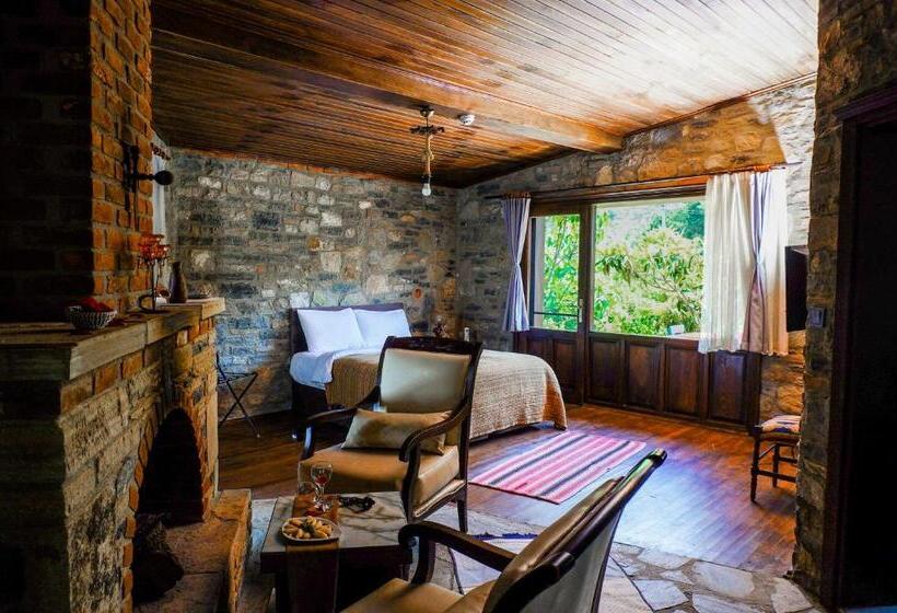 اتاق لوکس, Pir Efes Konakları