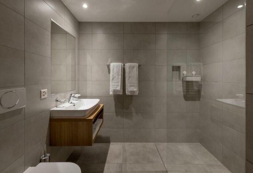 스탠다드 내측 룸, New Opening 2022   Los Lorentes Hotel Bern City