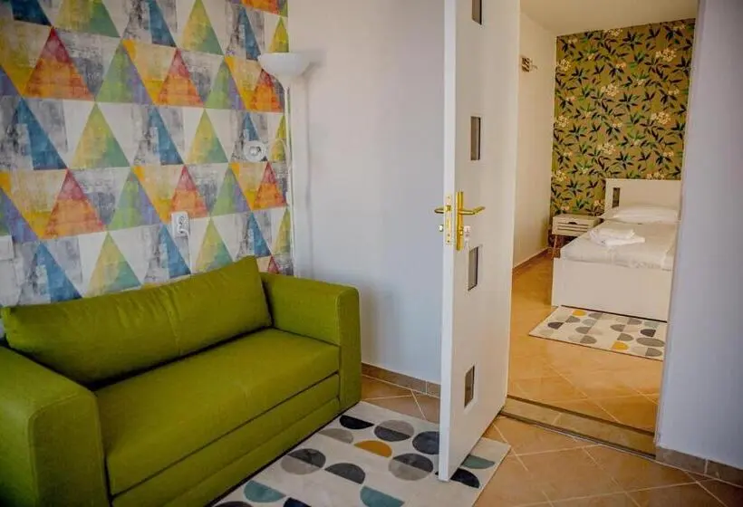 Apartament 1 Sypialnia Ogród, Spot Vama Veche