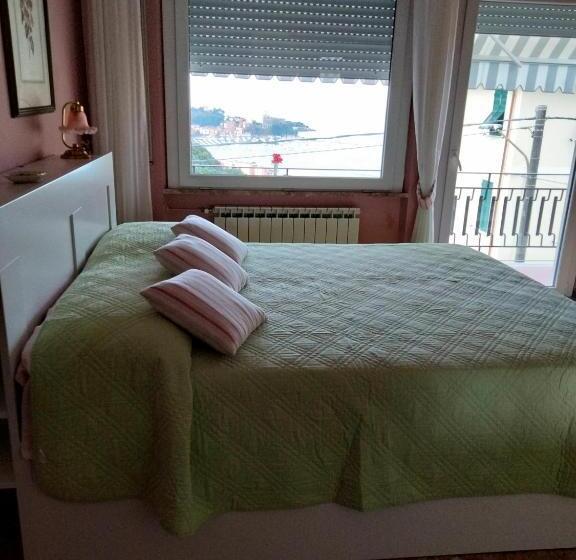 オーシャンビューデラックスルーム, B&b Golfo Dei Poeti