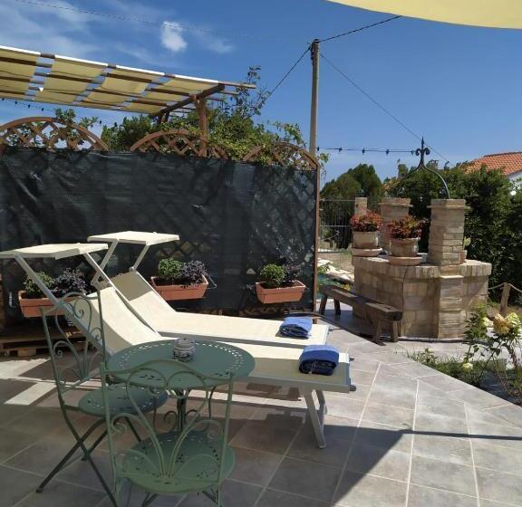 إستوديو ديلوكس, B&b Villa Melania