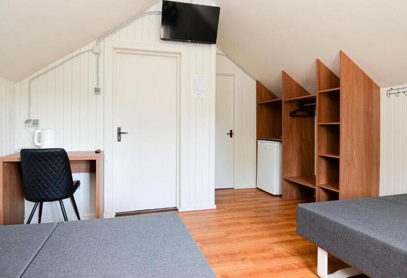 اتاق استاندارد چهار تخته, Vila Vilija Kambariai Palangoje, Basanavičiaus Gatvė 20