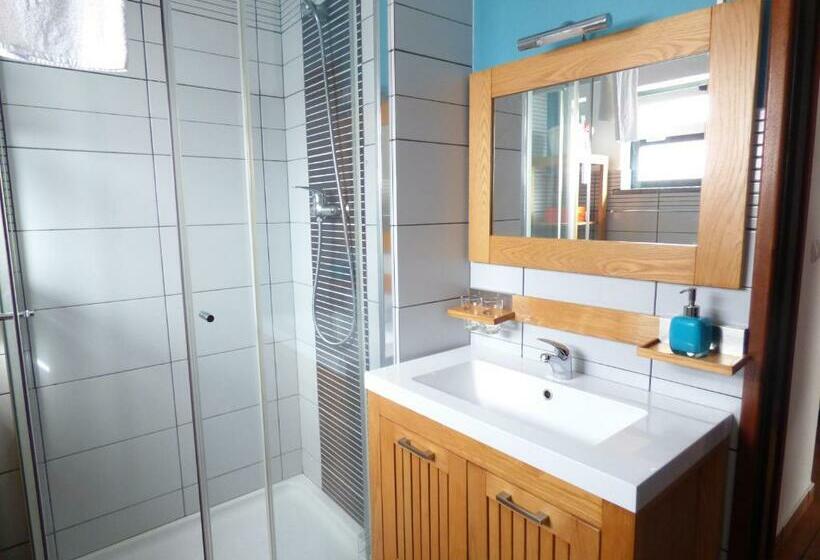 Дом 4 Спальни, Mira River