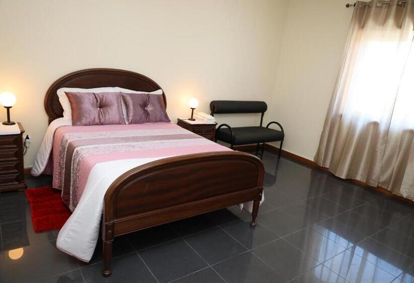 디럭스 룸, Porto Cruz House