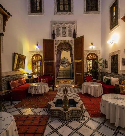 اتاق لوکس, Riad Arabella