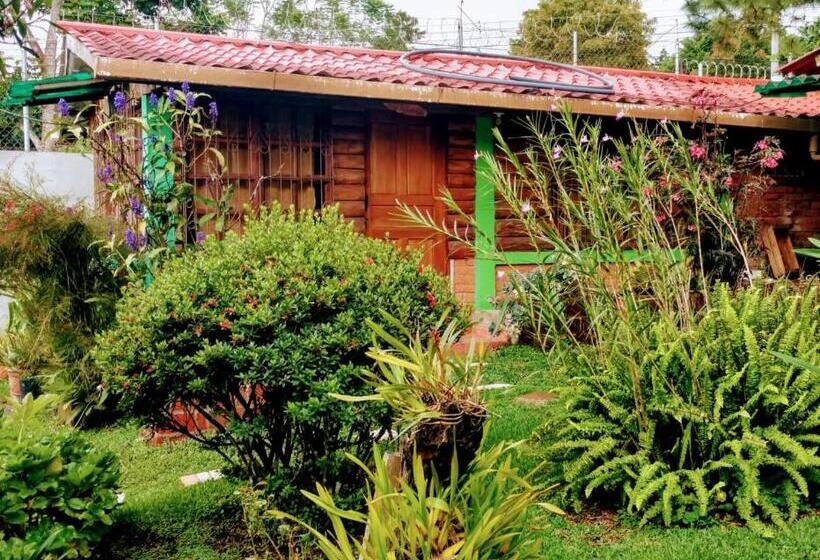 高级家庭房间, Hostal Cabañas Ave Maria