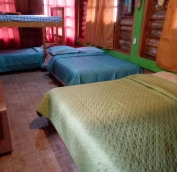 高级家庭房间, Hostal Cabañas Ave Maria