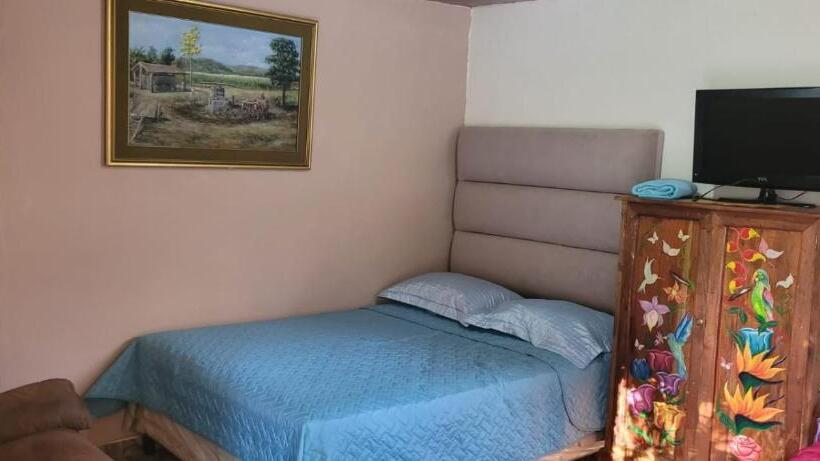 Номер Стандарт с Террасой, Hostal Cabañas Ave Maria