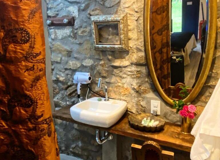 جناح سرير كينج, Segredo Da Serra Guest House