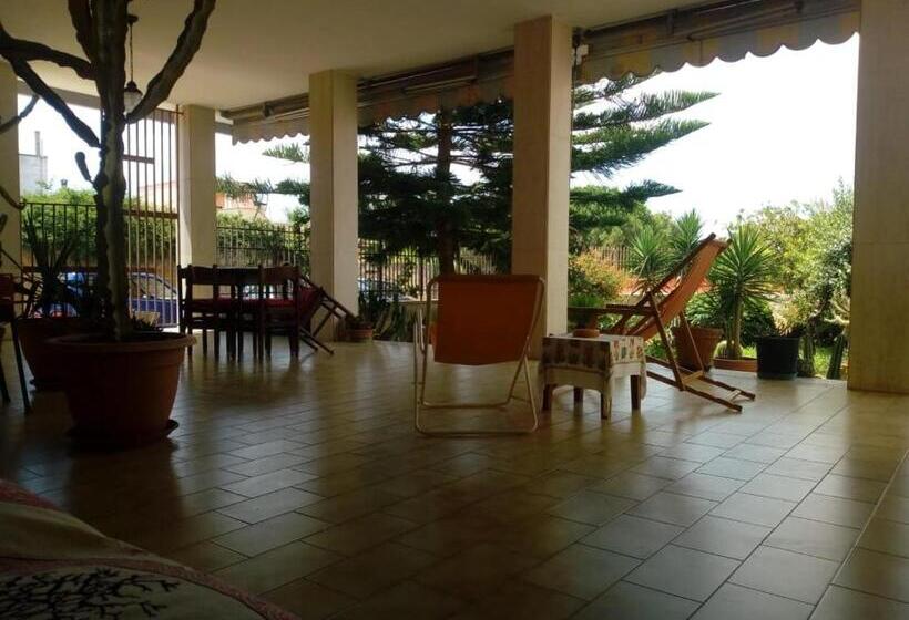 １階の１ベッドルームアパートメント, B&b Casa Letizia Appartamento Al Piano Terra