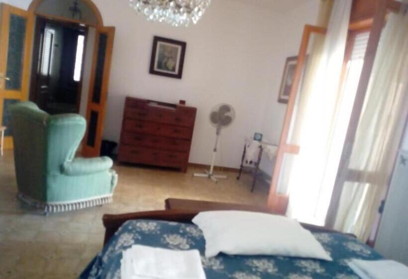 １階の１ベッドルームアパートメント, B&b Casa Letizia Appartamento Al Piano Terra