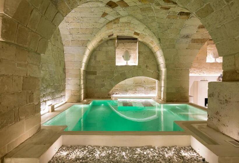 سوییت با استخر, Reluxe Private Wellness