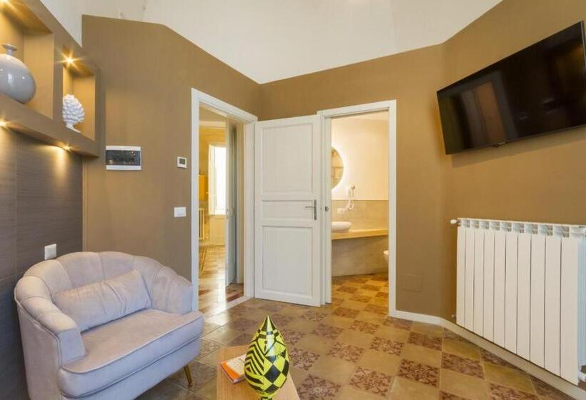 سوئیت با وان آب گرم, Reluxe Private Wellness