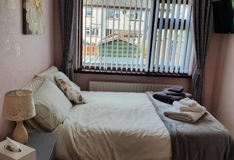 اتاق استاندارد با سرویس بهداشتی مشترک, Tranquility