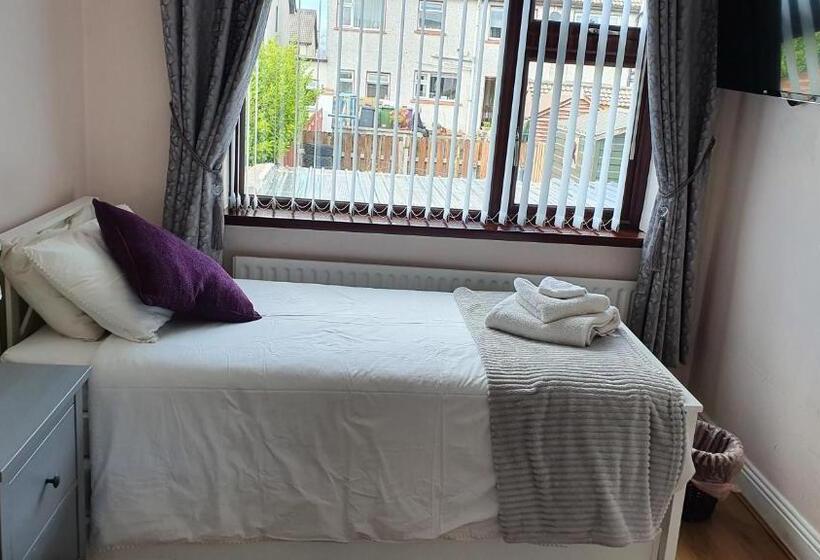 اتاق اکونومی, Tranquility