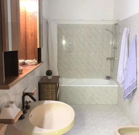 スタンダードルーム, Casa Vacanze Lo Munte