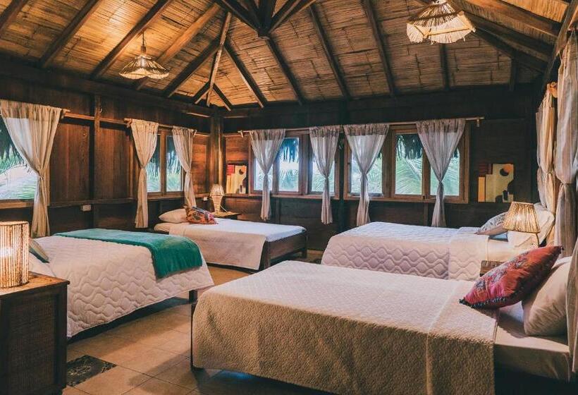 Семейный Номер Вид на Море, Cuna Luna Hosteria