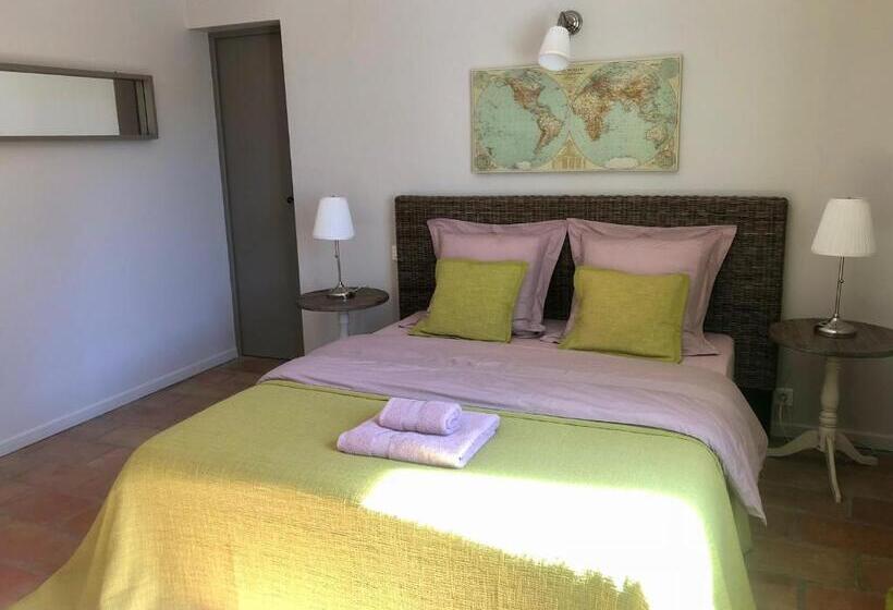 בית, 2 חדרי שינה, Les Aurochs