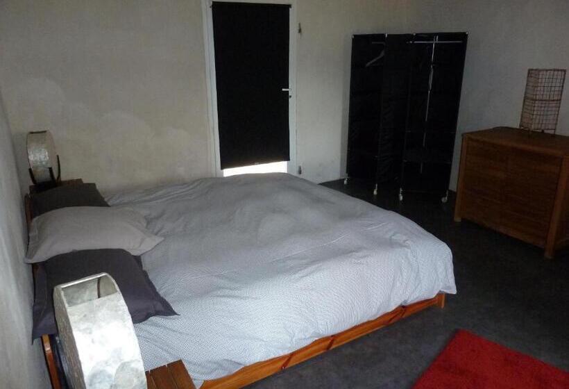 غرفة قياسية سرير كينج, Mas à Cheval Blanc En Provence