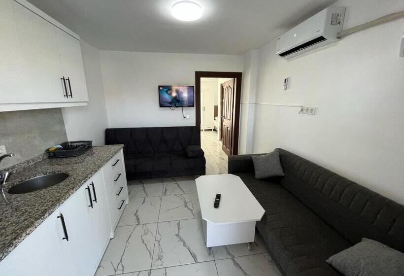 スタンダードスタジオ, Oğuz Apart