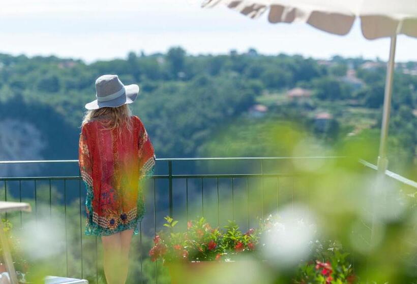 Apartament 2 Sypialnie, Da Zia Adele