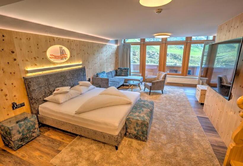 ペントハウススイート, Alpenbad Hotel Hohenhaus