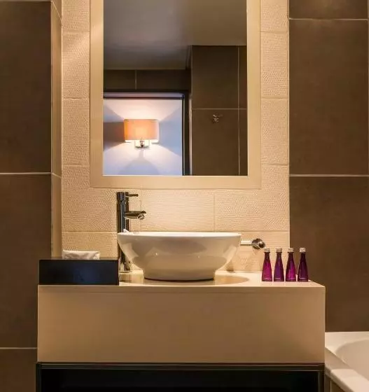 اتاق استاندارد, Avani Lesotho Hotel & Casino