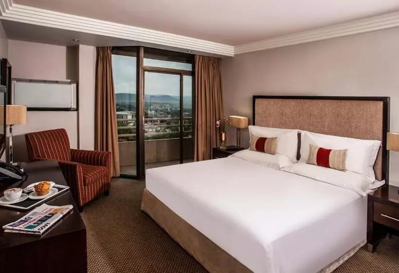 اتاق استاندارد, Avani Lesotho Hotel & Casino